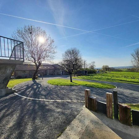 Le Logis Des Chons A La Campagne A Saint Hilaire Du Bois - Lys Haut Layon Le Plessis  Bagian luar foto